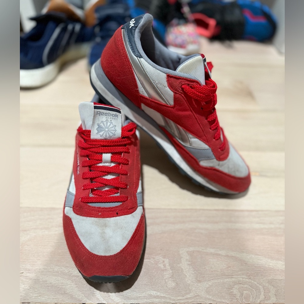 Reebok Classic Red and Gray Trainers